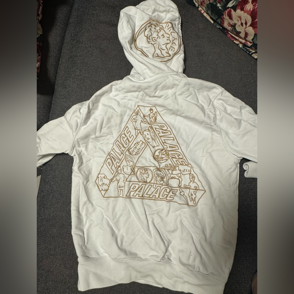 PALACE Tri-Archaeology Hood White - Large